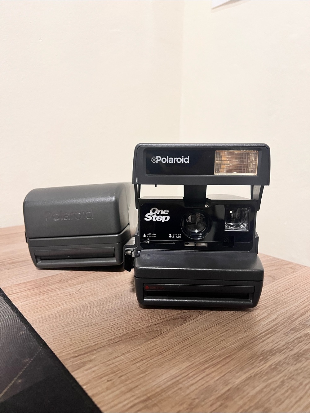 2 Vintage Polaroid OneStep 600 Cameras